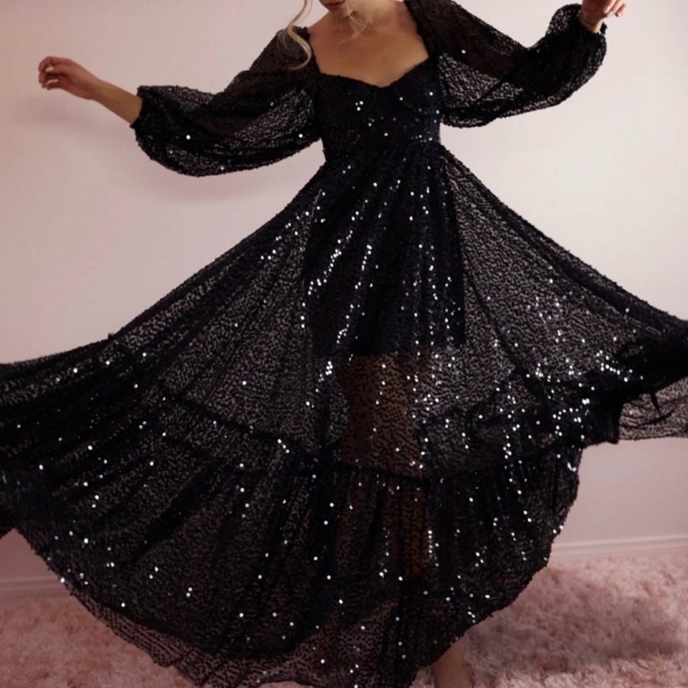 Selkie Princess Gown in Onyx